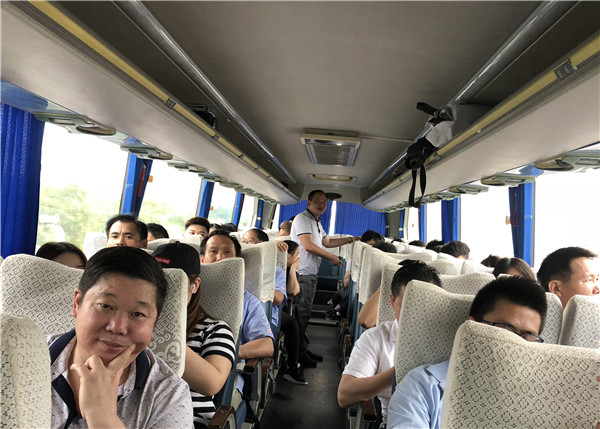 开头2.jpg